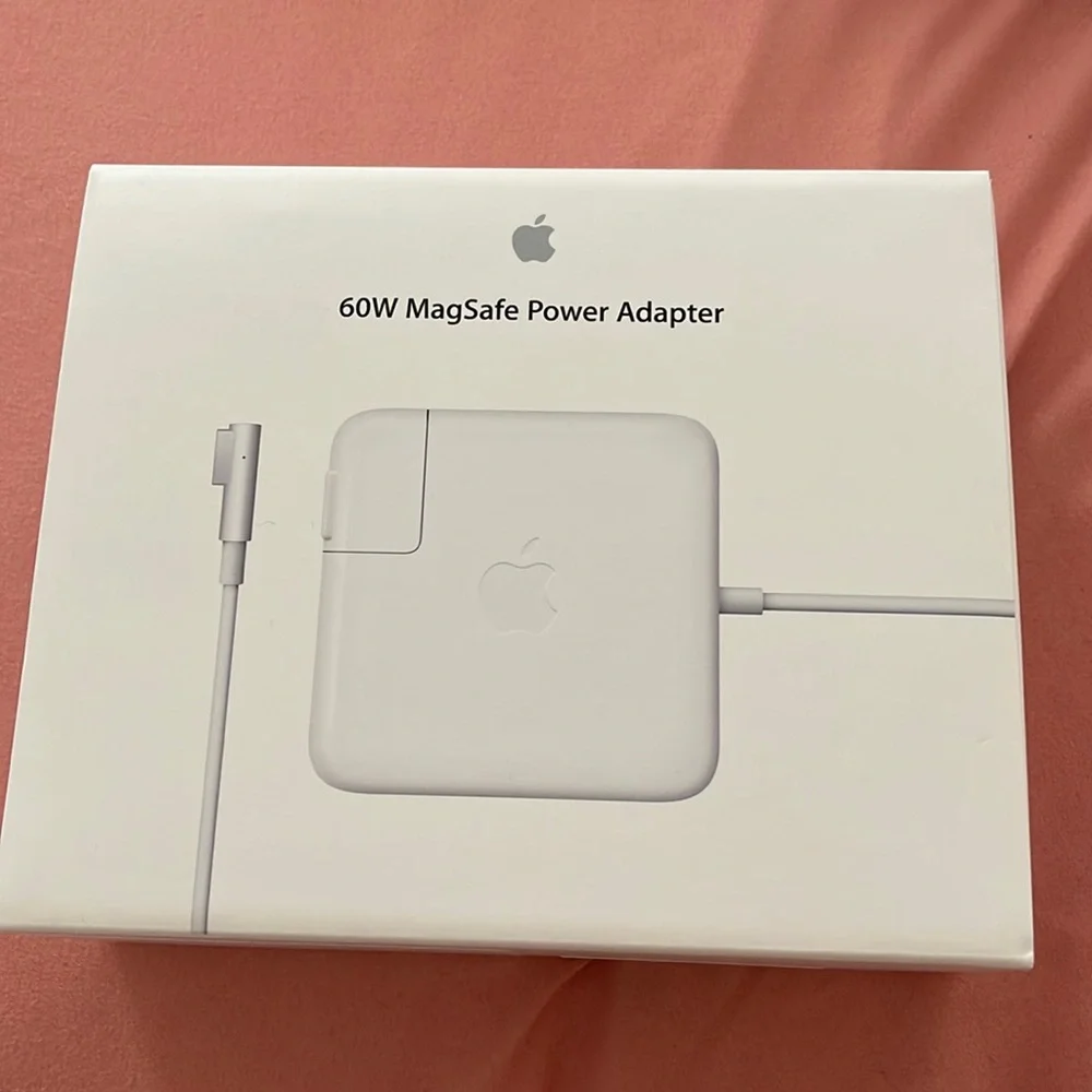 60W MagSafe Power Adapter